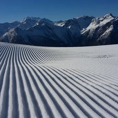 Auberge de jeunesse Restaurant Fleschboden
